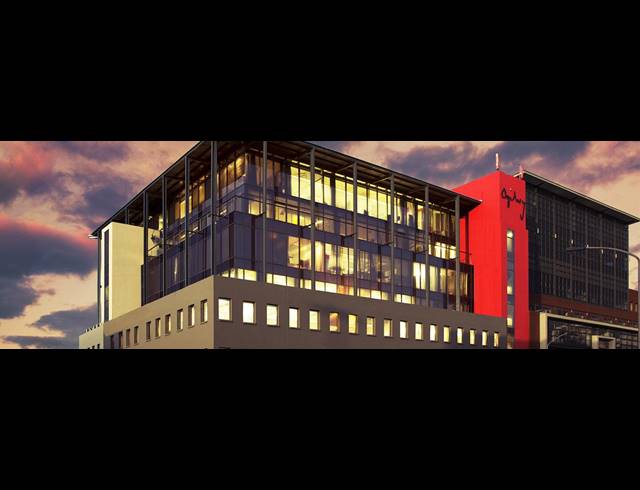 194M² OFFICE TO LET IN WOODSTOCK